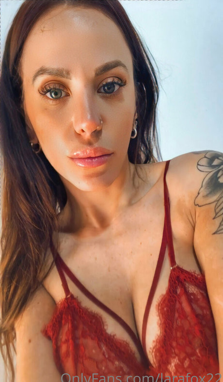 Larafox22