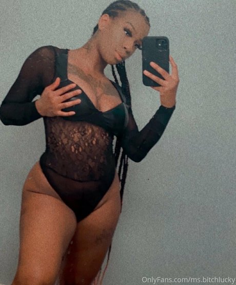 Foto desnuda filtrada de OnlyFans de Msbitchlucky