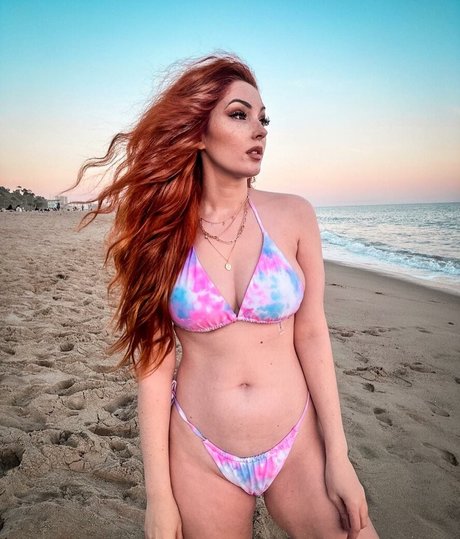 Foto desnuda filtrada de OnlyFans de Nicole Simone