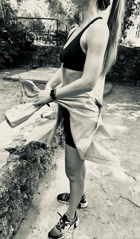 Bar Refaeli