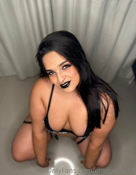 Foto desnuda filtrada de OnlyFans de Emmaclark0