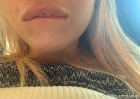 Foto desnuda filtrada de OnlyFans de Julianawantsromeo