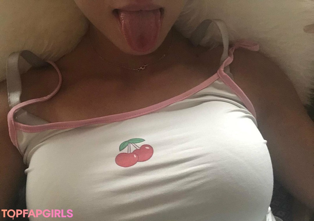 Foto desnuda filtrada de OnlyFans de Julianawantsromeo #4 Foto desnuda filtrada de OnlyFans de Julianawantsromeo #4