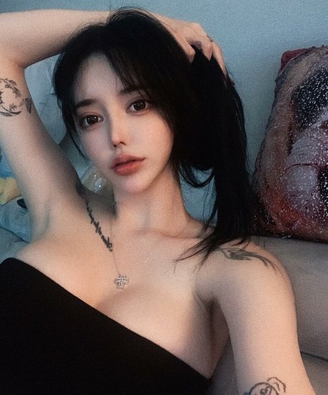 Foto desnuda filtrada de OnlyFans de Ahyo1207