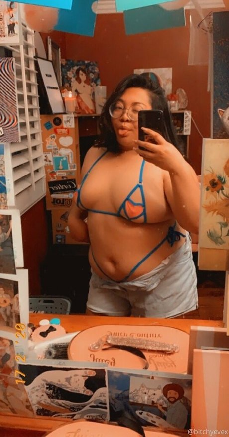 Foto desnuda filtrada de OnlyFans de Mistressevex
