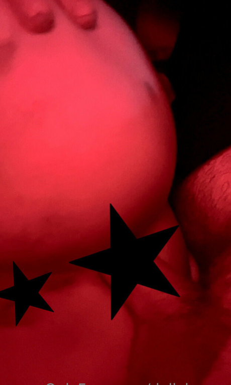 Foto desnuda filtrada de OnlyFans de Dollyhorror