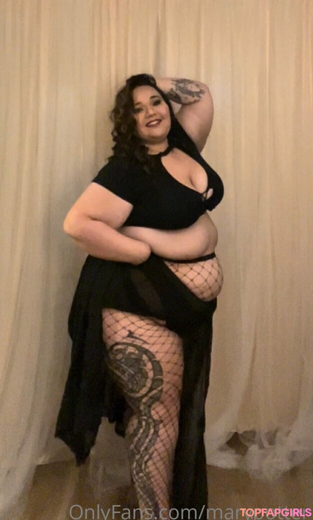 Foto desnuda filtrada de OnlyFans de Makanamoon #45 Foto desnuda filtrada de OnlyFans de Makanamoon #45