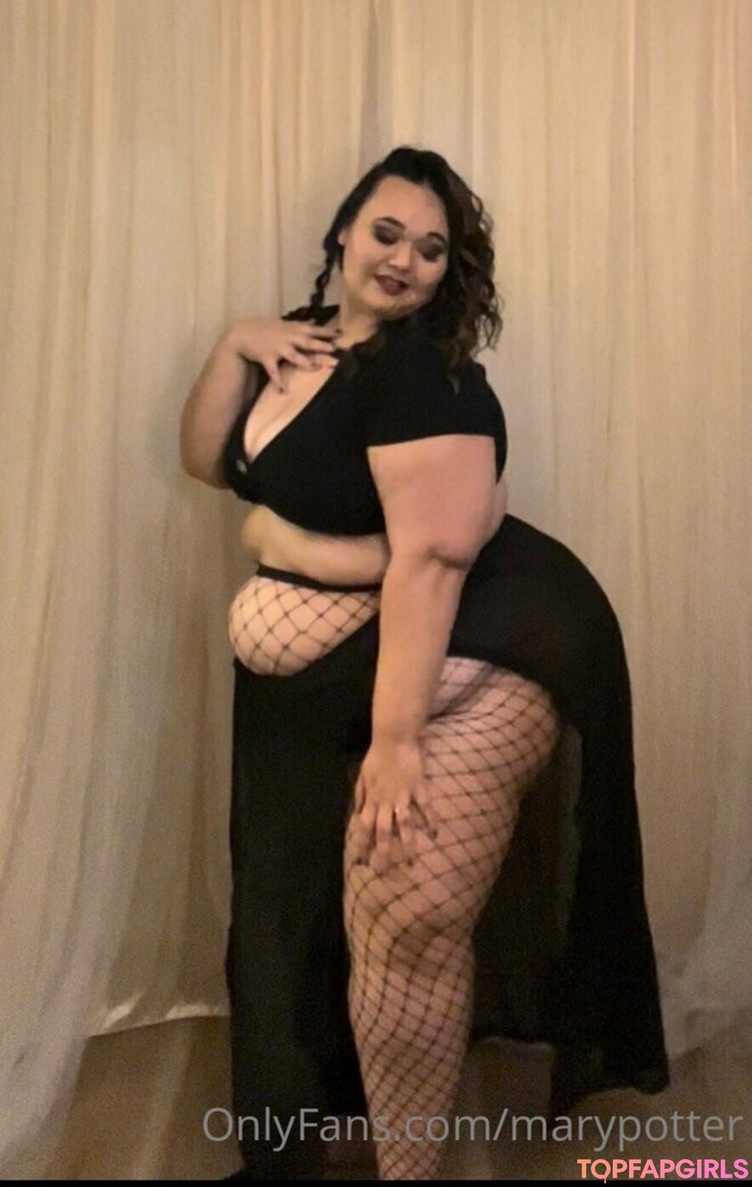 Foto desnuda filtrada de OnlyFans de Makanamoon #46 Foto desnuda filtrada de OnlyFans de Makanamoon #46
