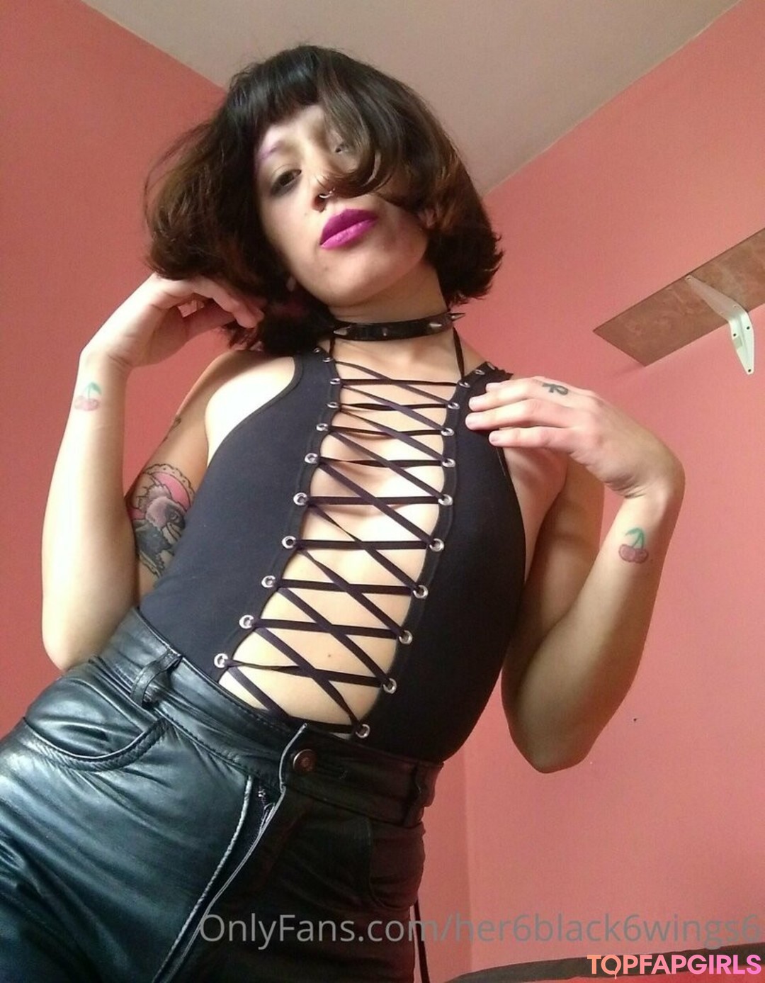 Foto desnuda filtrada de OnlyFans de Mistresswinona #11 Foto desnuda filtrada de OnlyFans de Mistresswinona #11