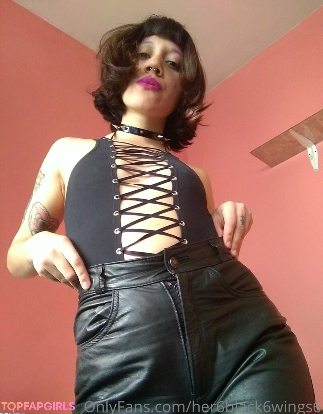 Foto desnuda filtrada de OnlyFans de Mistresswinona #13 Foto desnuda filtrada de OnlyFans de Mistresswinona #13