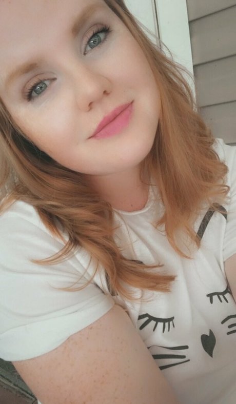 Foto desnuda filtrada de OnlyFans de Eveeg