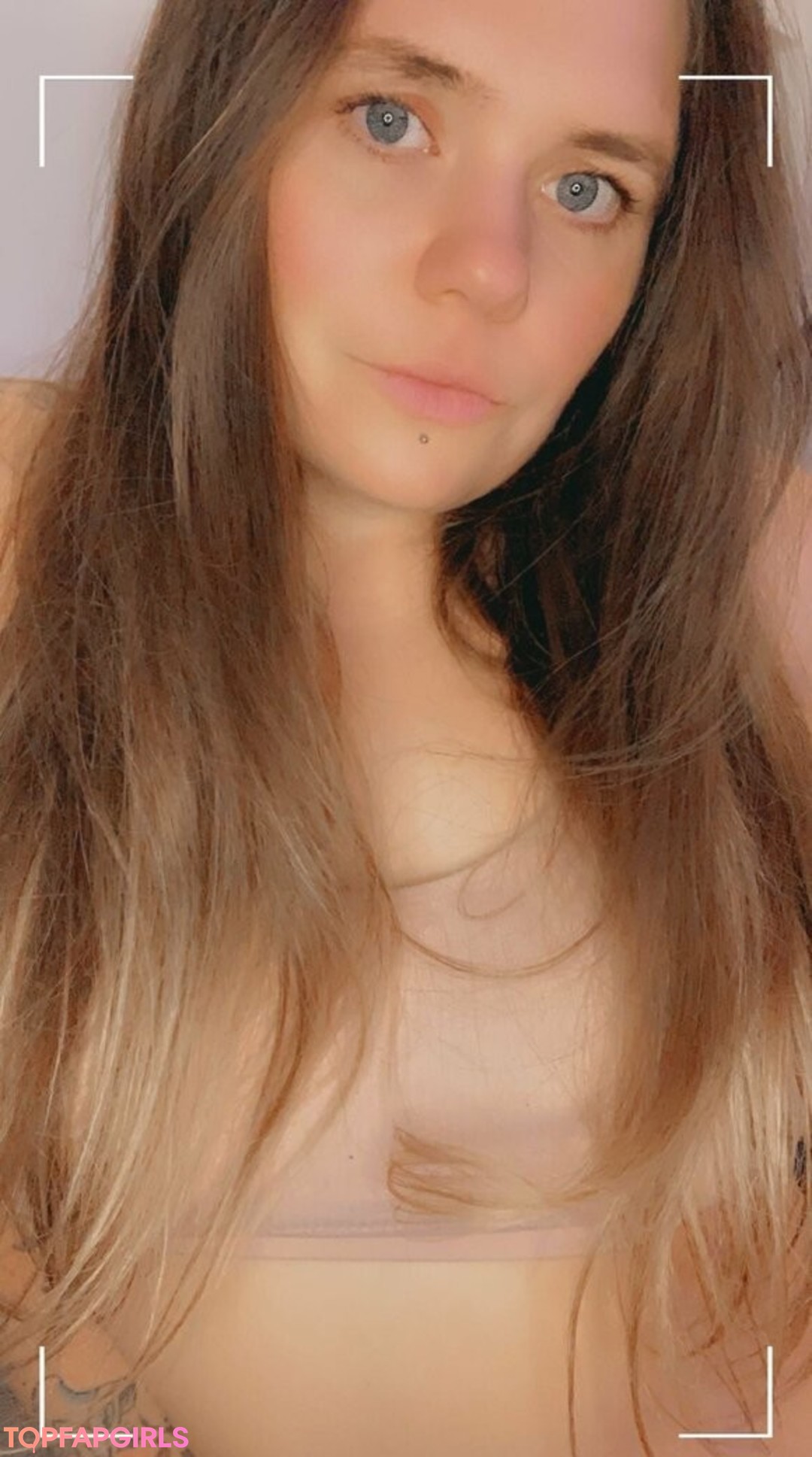 Foto desnuda filtrada de OnlyFans de Onlysnuchifree #24 Foto desnuda filtrada de OnlyFans de Onlysnuchifree #24