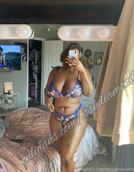 Foto desnuda filtrada de OnlyFans de Shegobblesdick