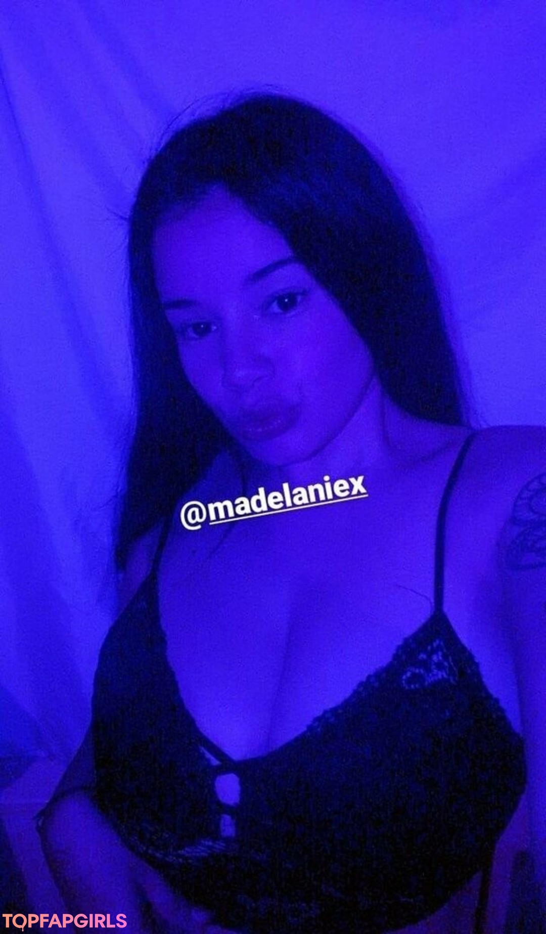 Foto desnuda filtrada de OnlyFans de Madelaniexx #77 Foto desnuda filtrada de OnlyFans de Madelaniexx #77