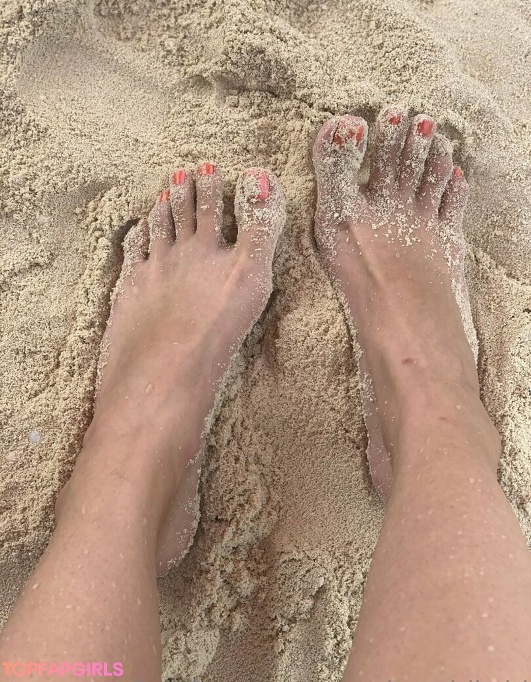 Foto desnuda filtrada de OnlyFans de Strawbeegirlkairi #3 Foto desnuda filtrada de OnlyFans de Strawbeegirlkairi #3