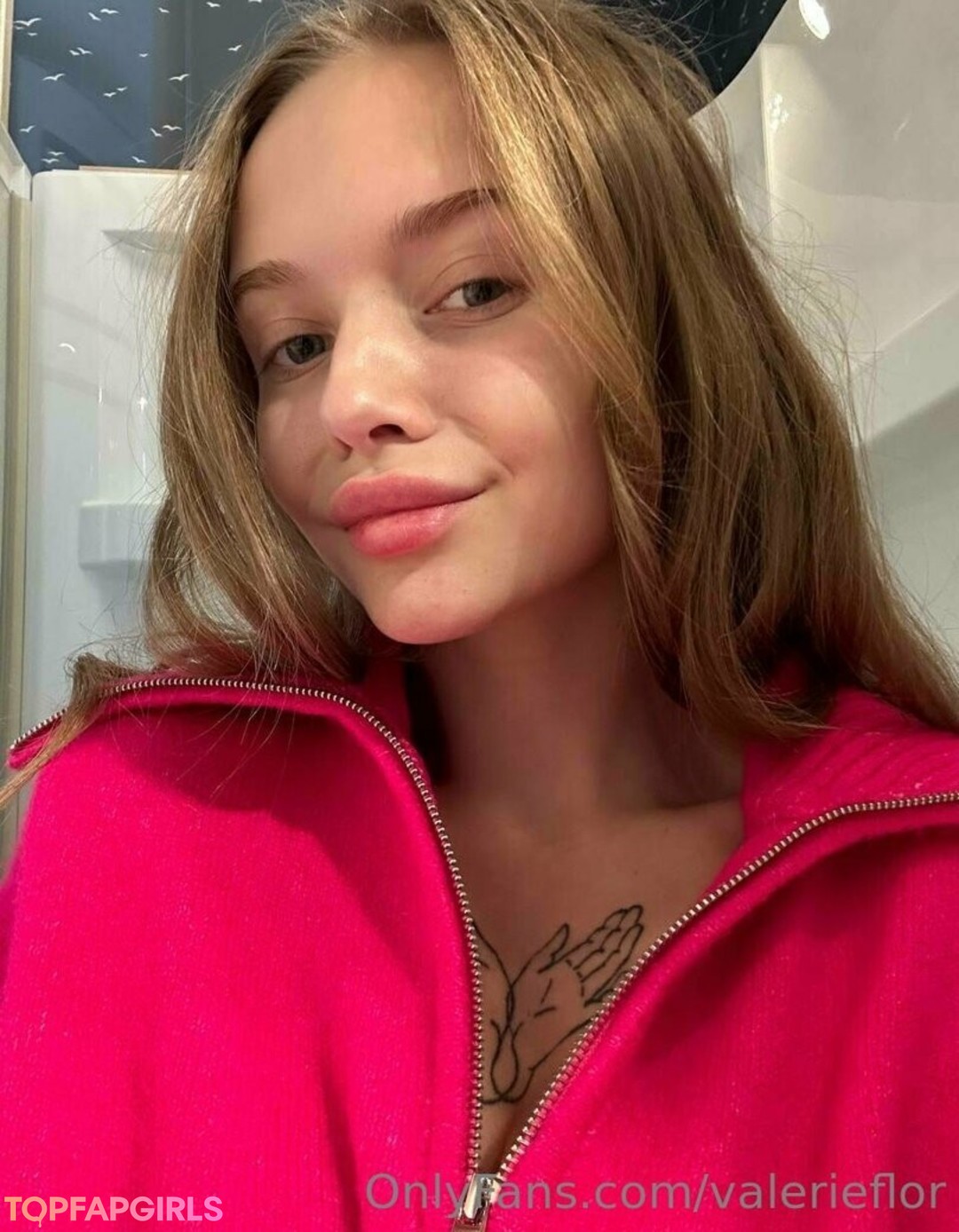 Foto desnuda filtrada de OnlyFans de Valerieflor #32 Foto desnuda filtrada de OnlyFans de Valerieflor #32