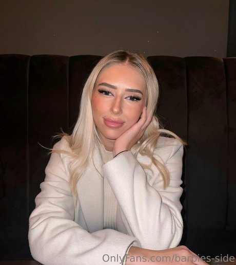 Foto desnuda filtrada de OnlyFans de Barbiesside