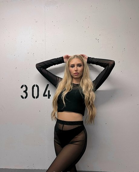 Barbies-side