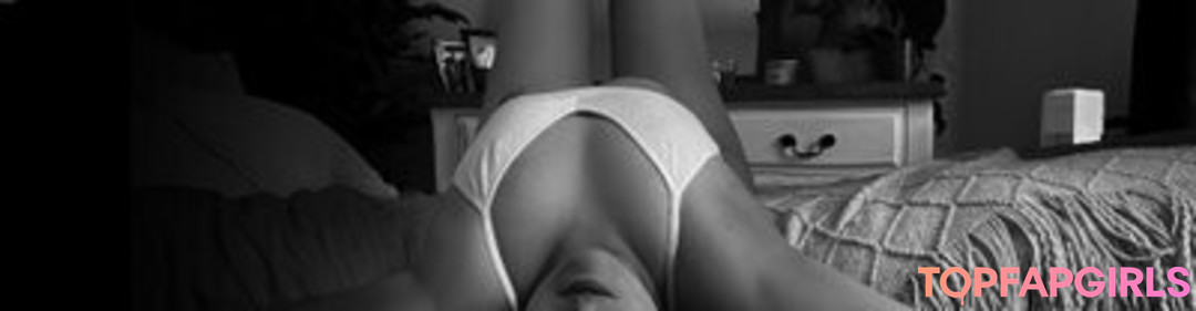 Foto desnuda filtrada de OnlyFans de Bethanysmile #2 Foto desnuda filtrada de OnlyFans de Bethanysmile #2