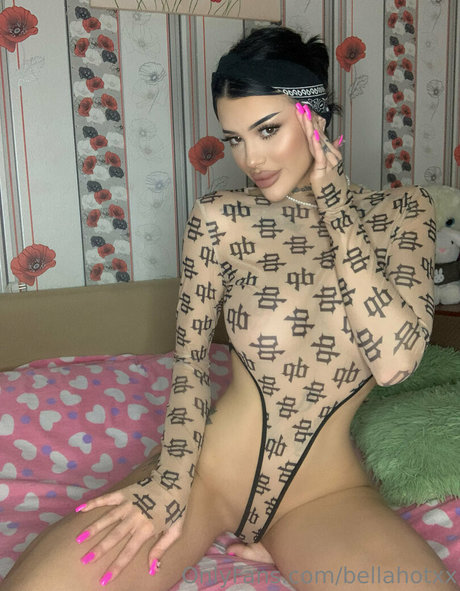 Bellahotxx