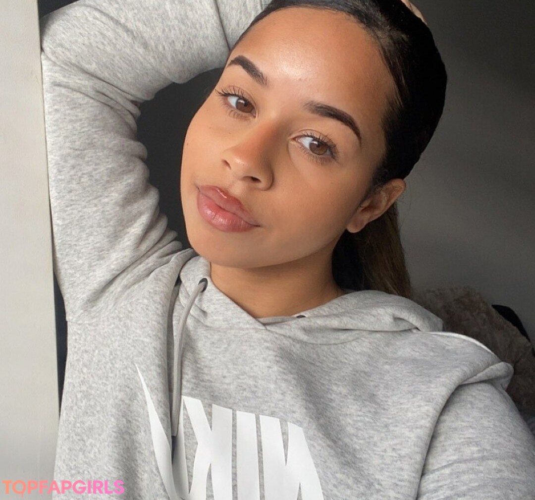 Foto desnuda filtrada de OnlyFans de Leah Marie #2 Foto desnuda filtrada de OnlyFans de Leah Marie #2