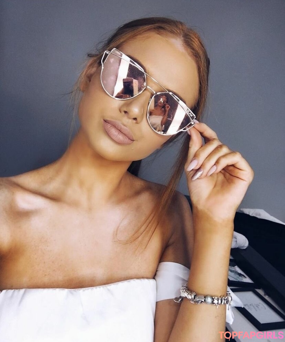 Foto desnuda filtrada de OnlyFans de Alyssa Randall #20 Foto desnuda filtrada de OnlyFans de Alyssa Randall #20