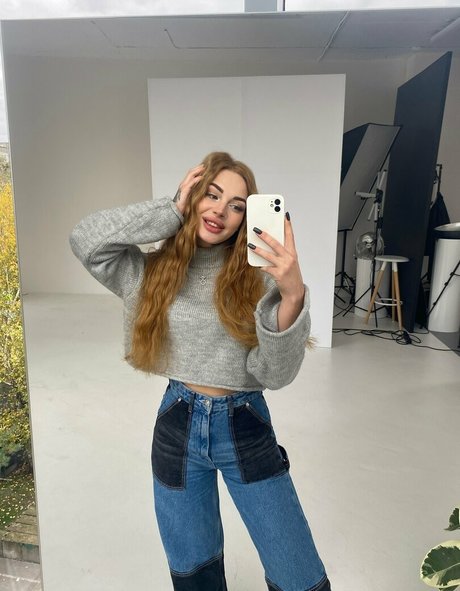 Foto desnuda filtrada de OnlyFans de Honeypief