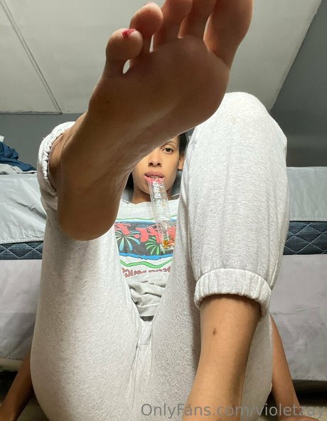 Foto desnuda filtrada de OnlyFans de Violetzay