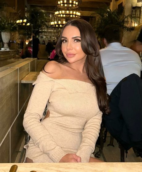 Foto desnuda filtrada de OnlyFans de Lovedollyxo