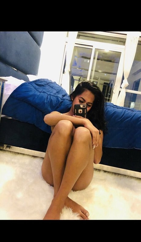 Foto desnuda filtrada de OnlyFans de Tsqueen19