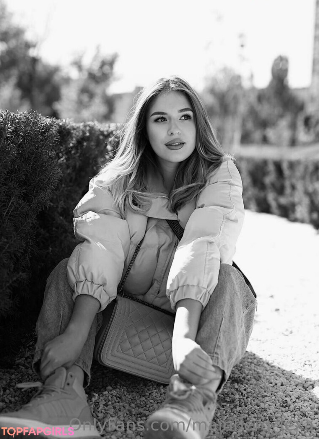 Foto desnuda filtrada de OnlyFans de Alexasunny #27 Foto desnuda filtrada de OnlyFans de Alexasunny #27