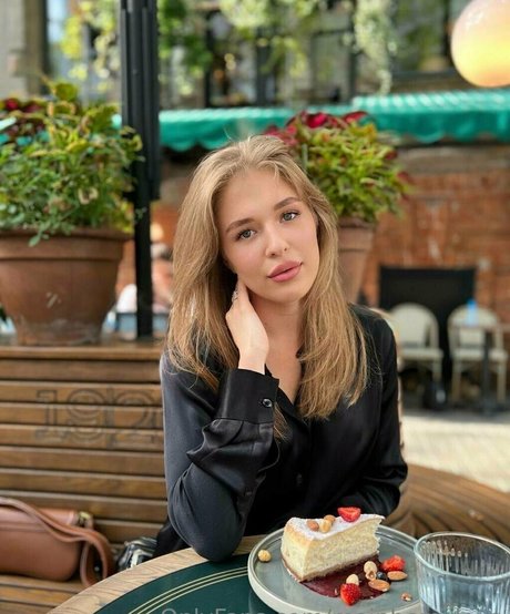 Alexasunny