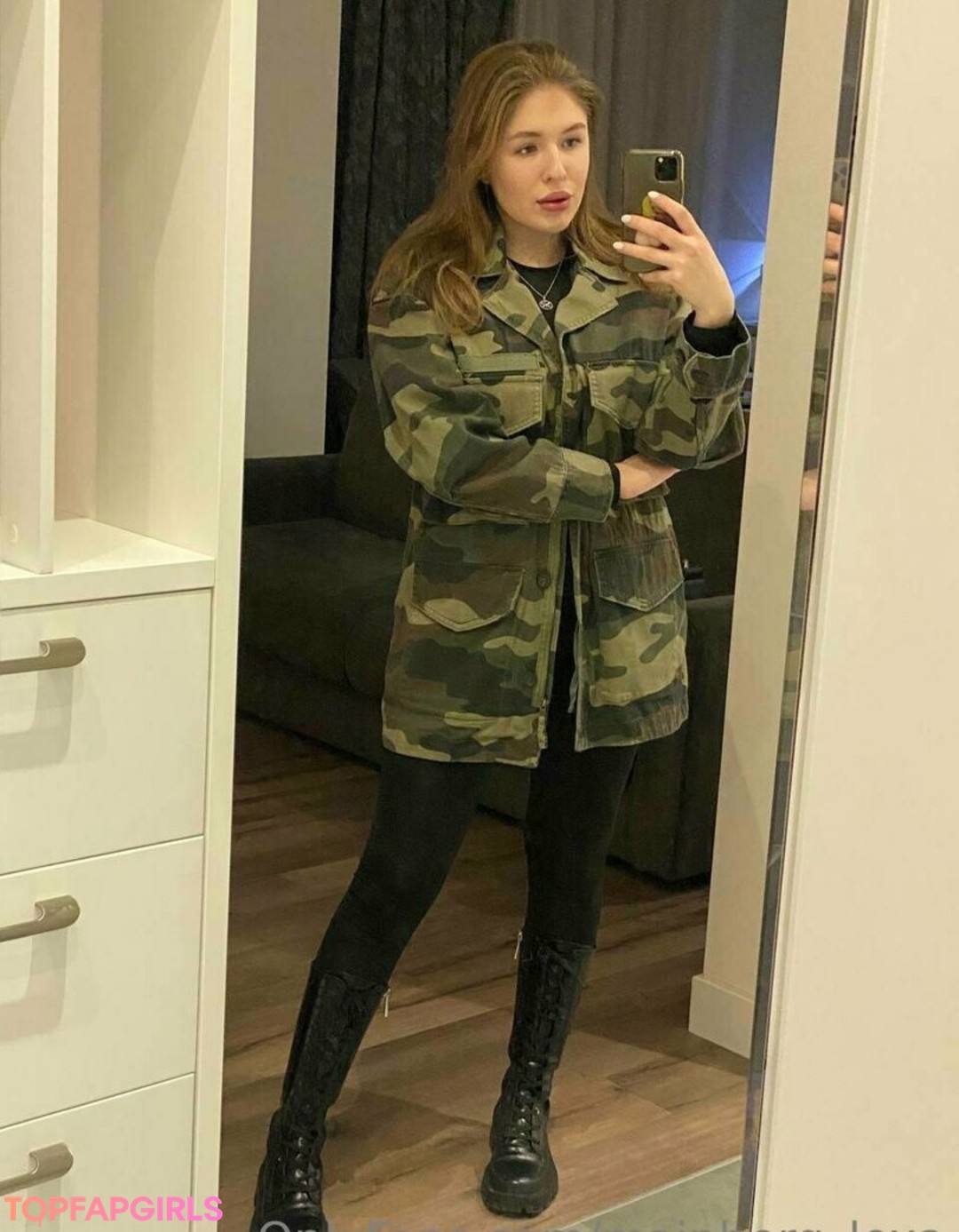 Foto desnuda filtrada de OnlyFans de Alexasunny #44 Foto desnuda filtrada de OnlyFans de Alexasunny #44