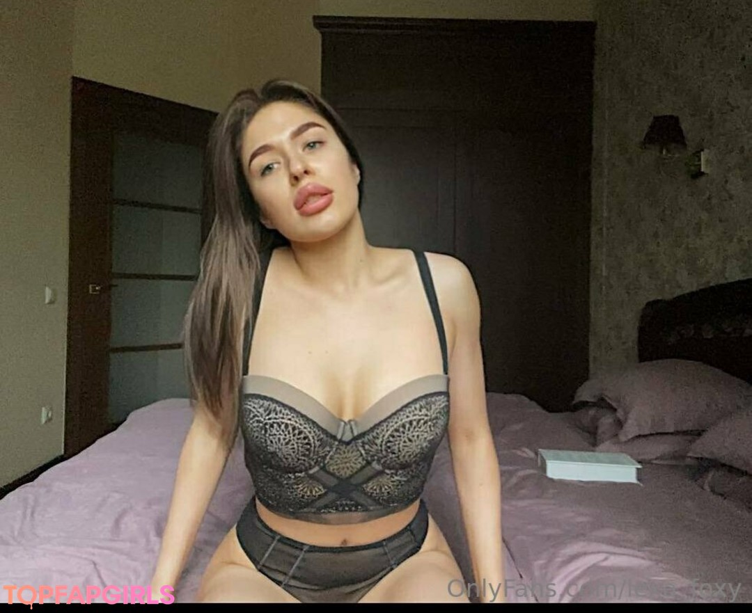 Foto desnuda filtrada de OnlyFans de Alexasunny #48 Foto desnuda filtrada de OnlyFans de Alexasunny #48