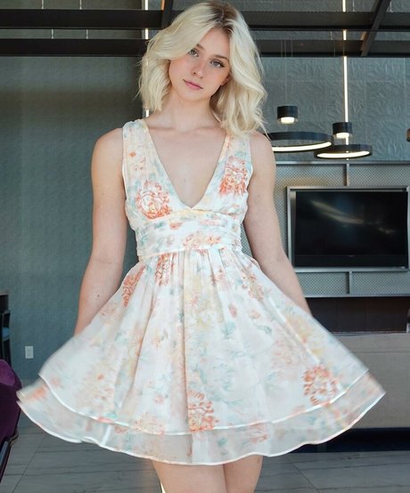 Annabel Lucinda