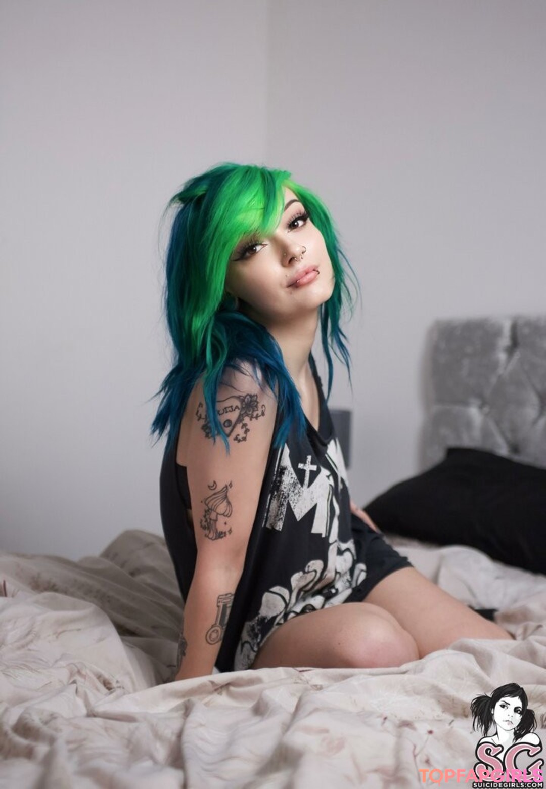 Foto desnuda filtrada de OnlyFans de Altamethyst #25 Foto desnuda filtrada de OnlyFans de Altamethyst #25