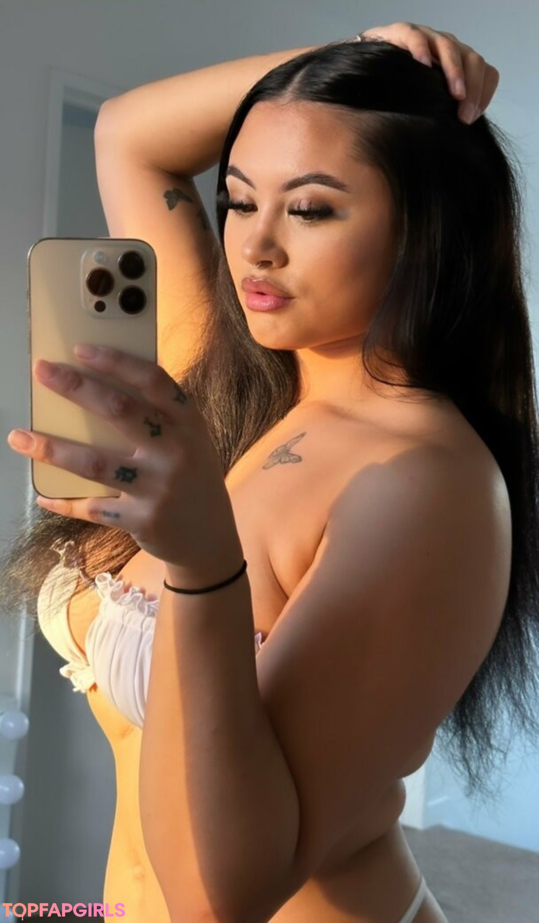 Foto desnuda filtrada de OnlyFans de Taylaraywhite #44 Foto desnuda filtrada de OnlyFans de Taylaraywhite #44