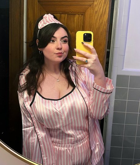 Foto desnuda filtrada de OnlyFans de Shannondorf