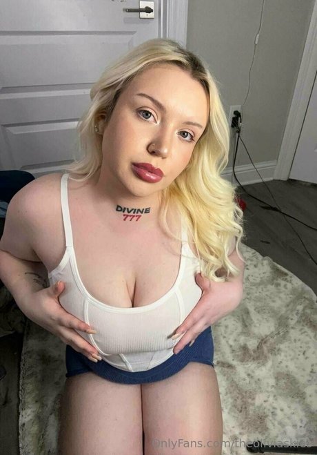 Foto desnuda filtrada de OnlyFans de Karmaalexis