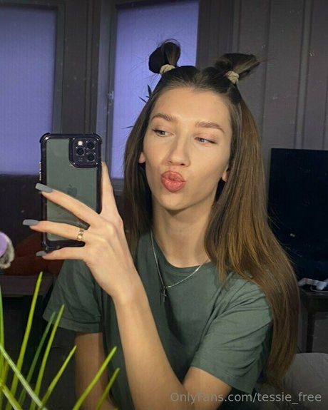 Foto desnuda filtrada de OnlyFans de Tessiefree