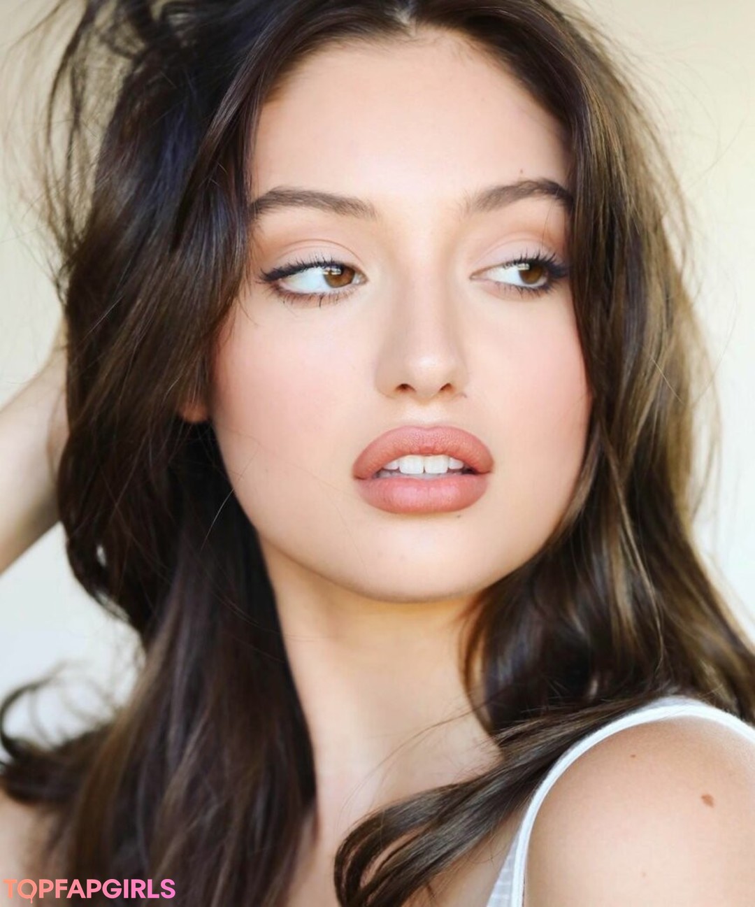 Foto desnuda filtrada de OnlyFans de Bella Podaras #1 Foto desnuda filtrada de OnlyFans de Bella Podaras #1