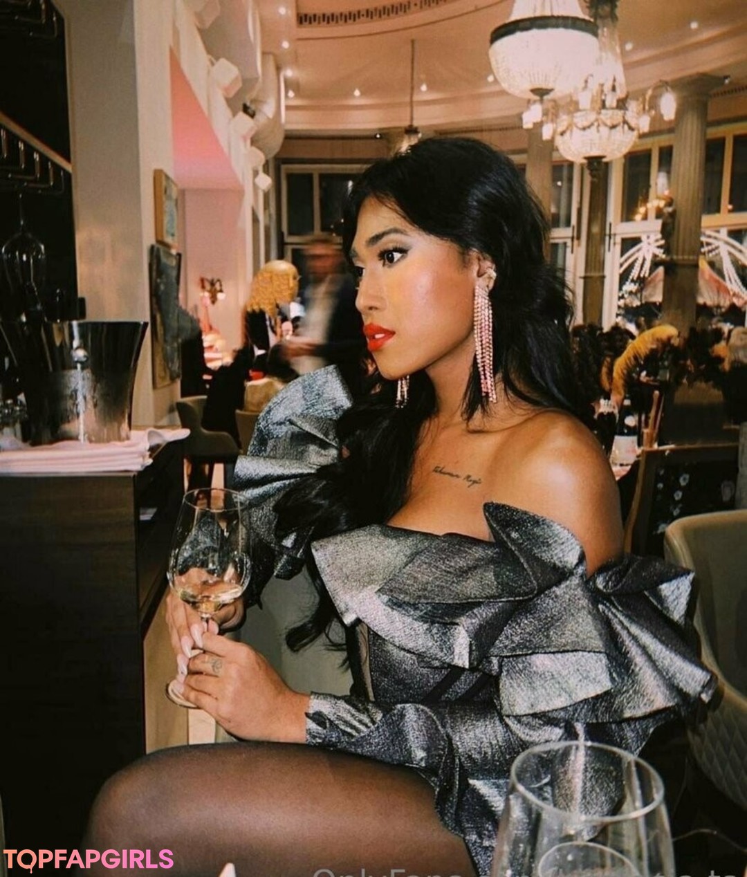 Foto desnuda filtrada de OnlyFans de Kiraasiats #8 Foto desnuda filtrada de OnlyFans de Kiraasiats #8