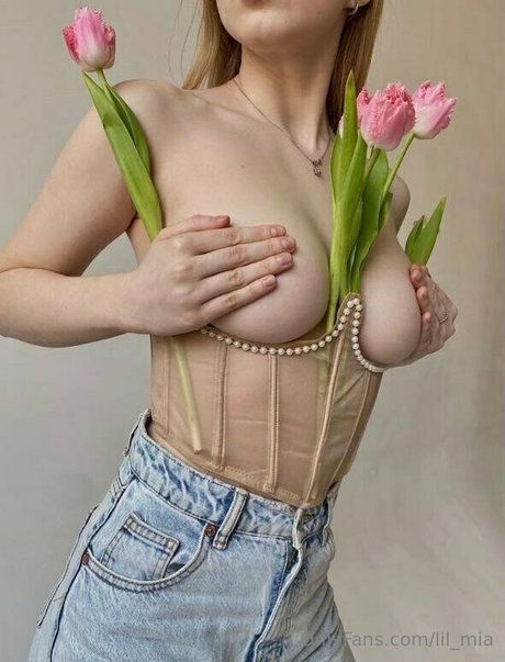 Foto desnuda filtrada de OnlyFans de Lilmia