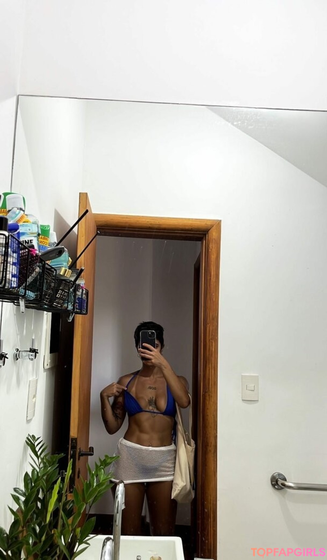 Foto desnuda filtrada de OnlyFans de Arianelcrd #4 Foto desnuda filtrada de OnlyFans de Arianelcrd #4