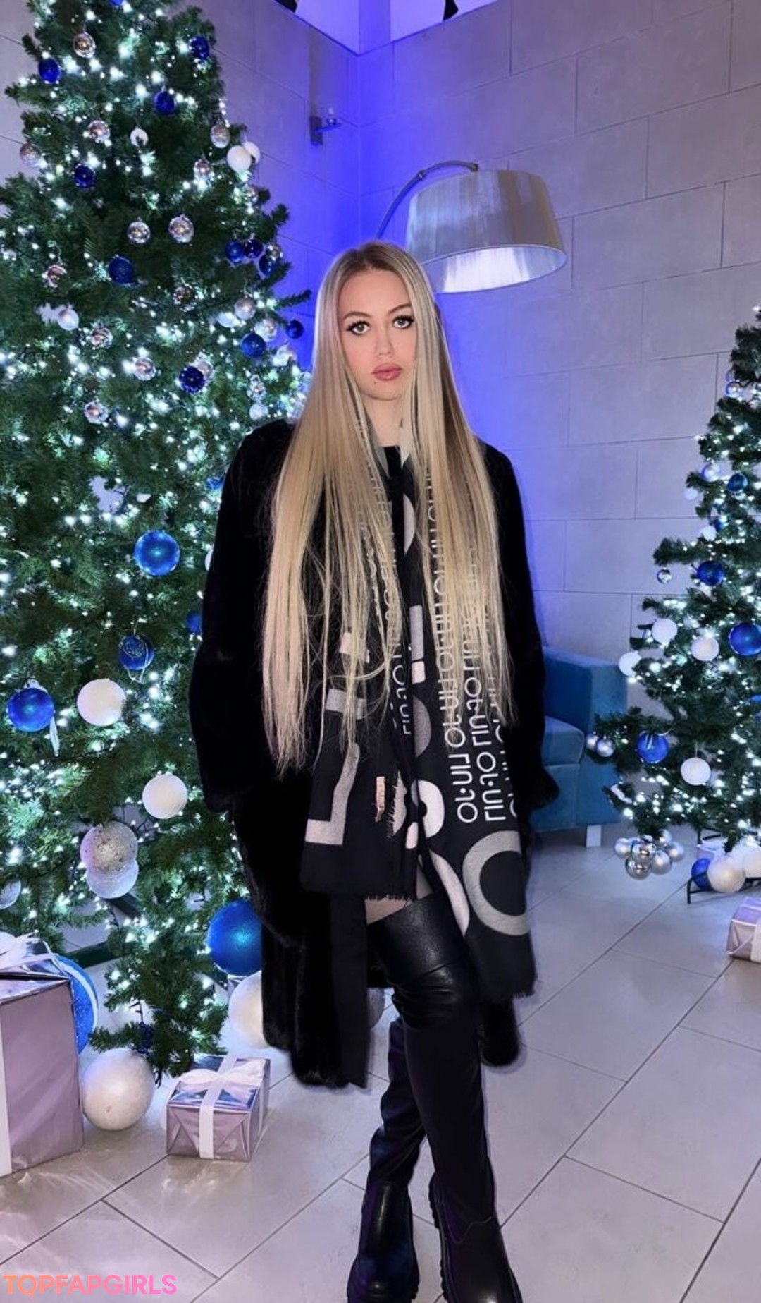 Foto desnuda filtrada de OnlyFans de Evaapril11 #11 Foto desnuda filtrada de OnlyFans de Evaapril11 #11