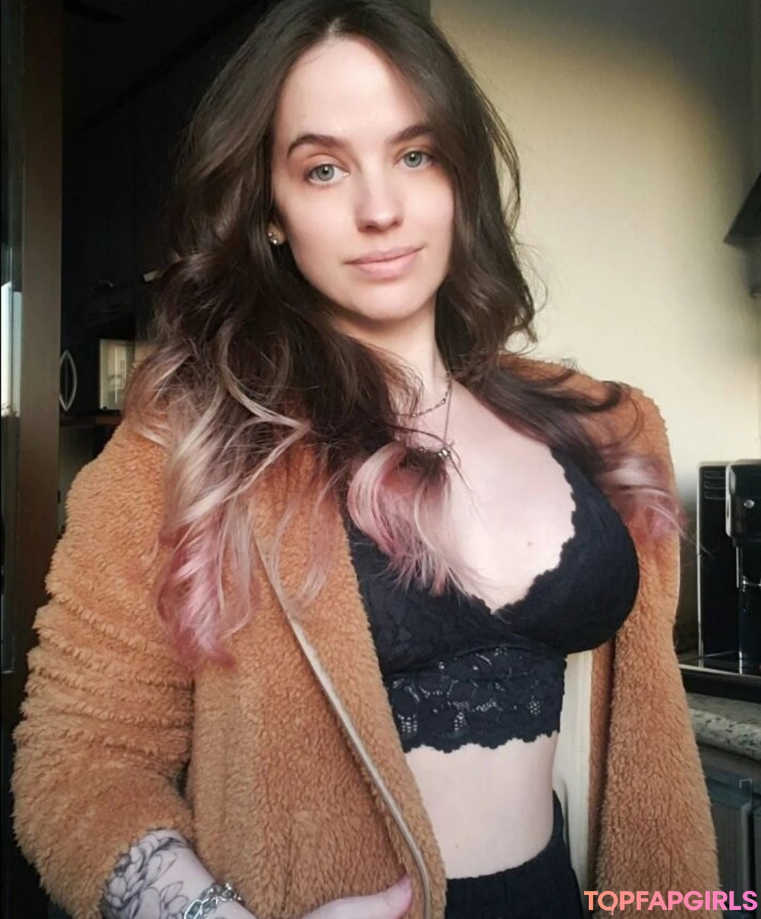 Foto desnuda filtrada de OnlyFans de Nay Rodrigues #1 Foto desnuda filtrada de OnlyFans de Nay Rodrigues #1
