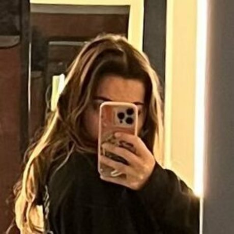 Lov3lylaur3n