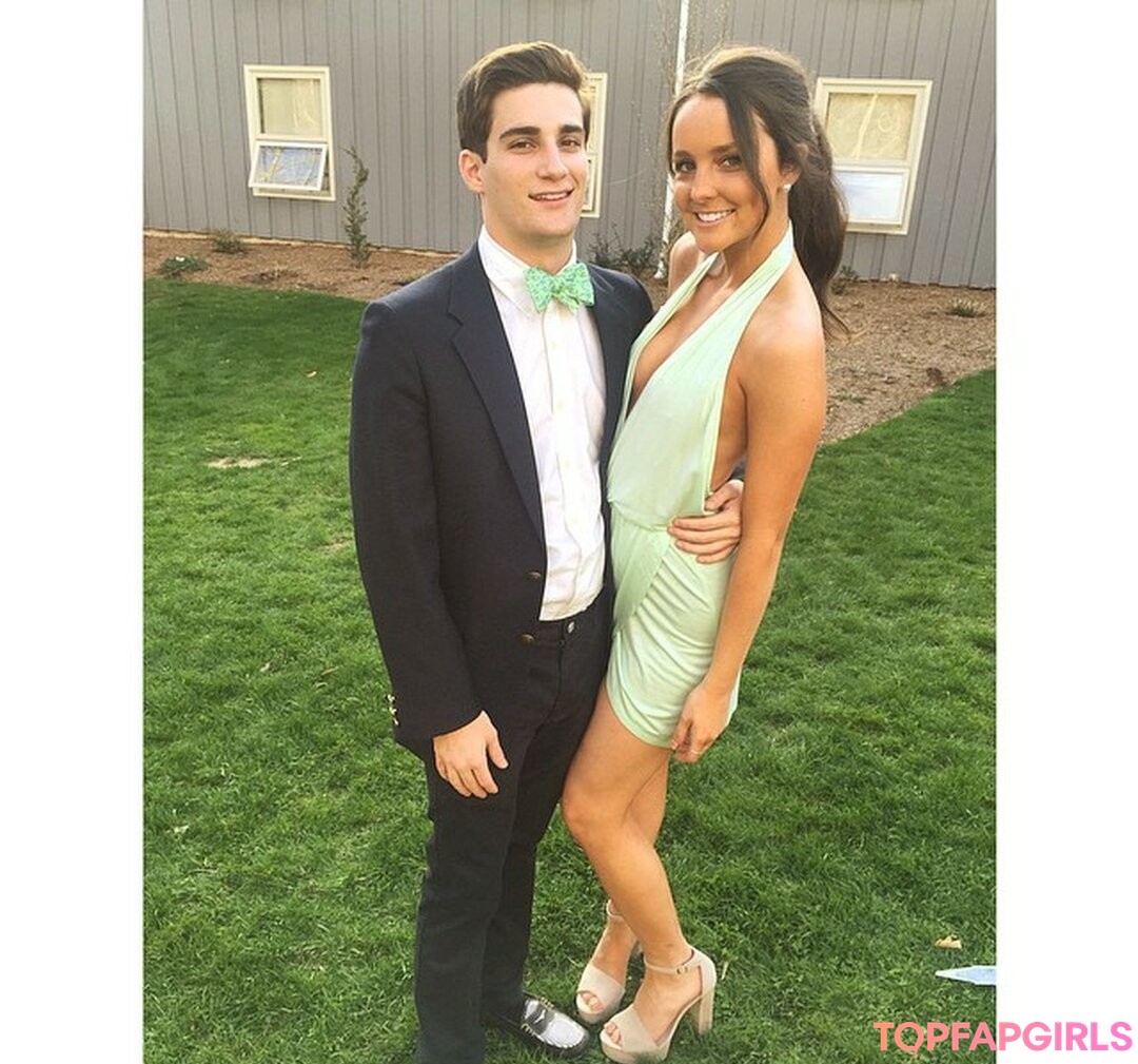 Foto desnuda filtrada de OnlyFans de Allie Rosadino #3 Foto desnuda filtrada de OnlyFans de Allie Rosadino #3