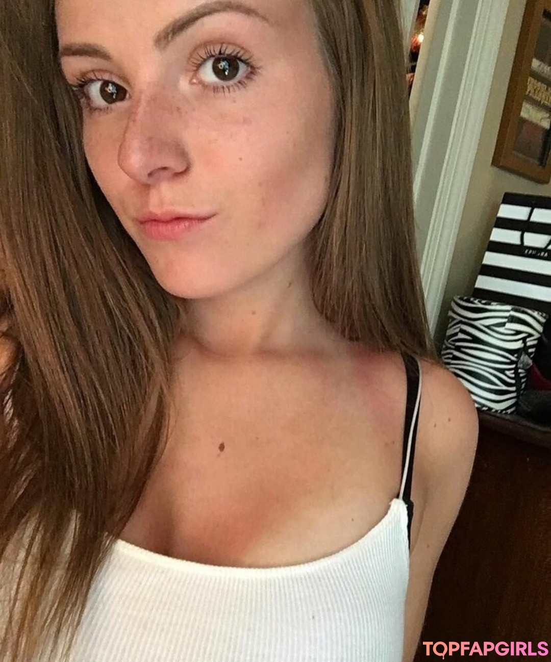 Foto desnuda filtrada de OnlyFans de Brenna Winters #53 Foto desnuda filtrada de OnlyFans de Brenna Winters #53