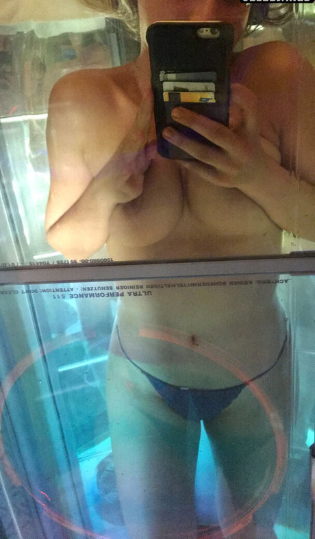 Foto desnuda filtrada de OnlyFans de Jenna Zolla